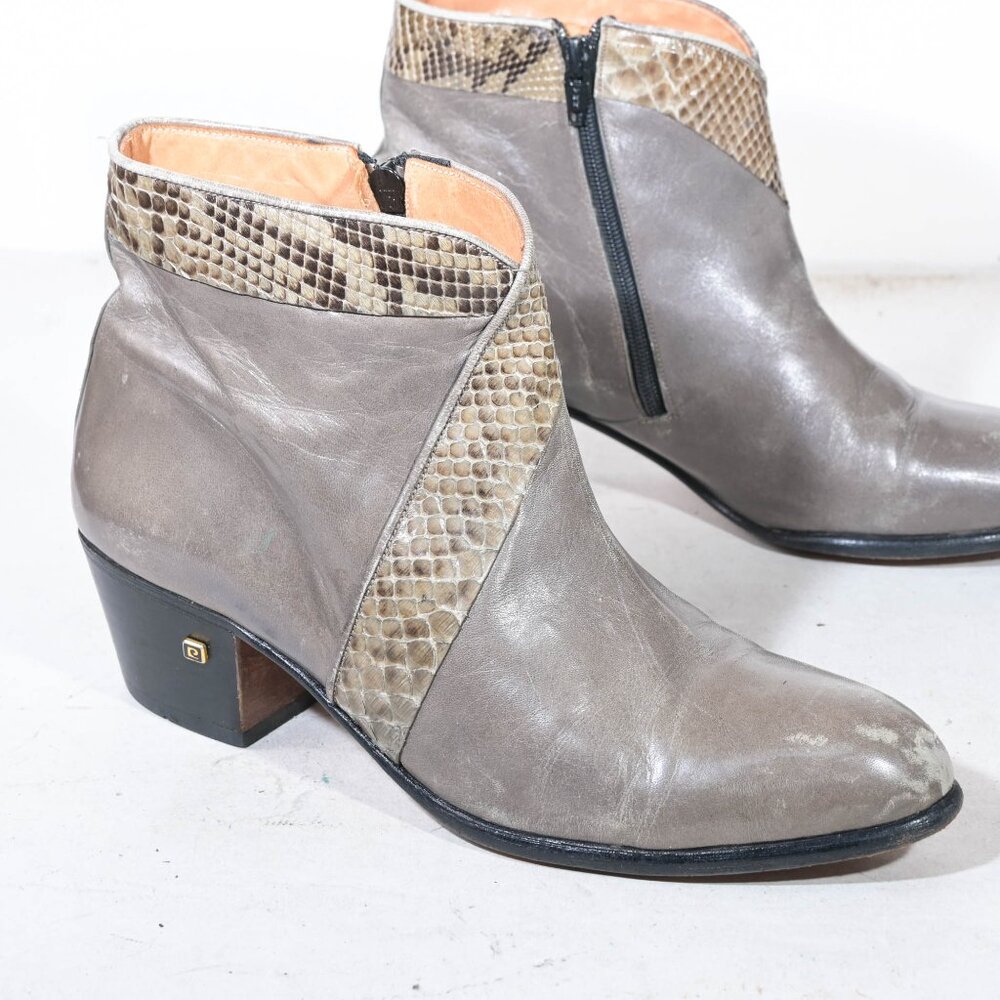 Pierre Cardin Ankle Booties in Grey/Snakeskin - 8
